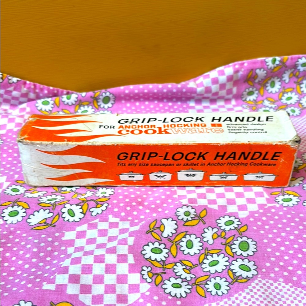 Anchor Hocking Grip-Lock Handle - 1960’s